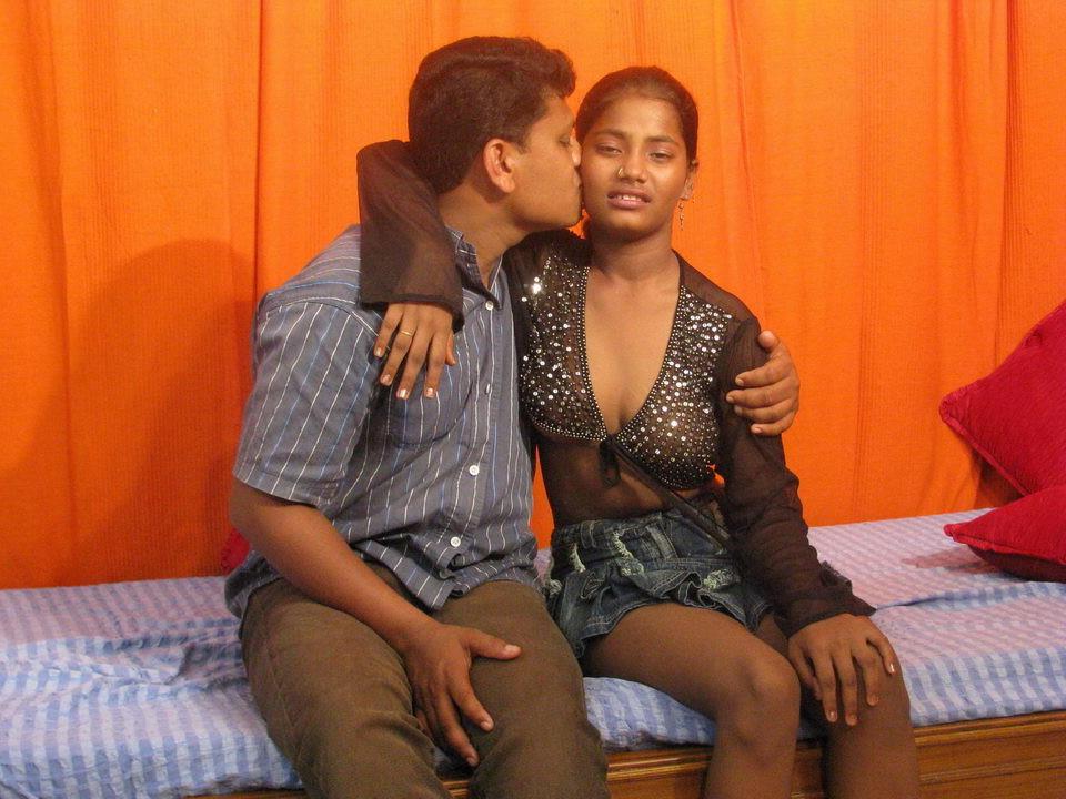 15P Indian slut gets fucked