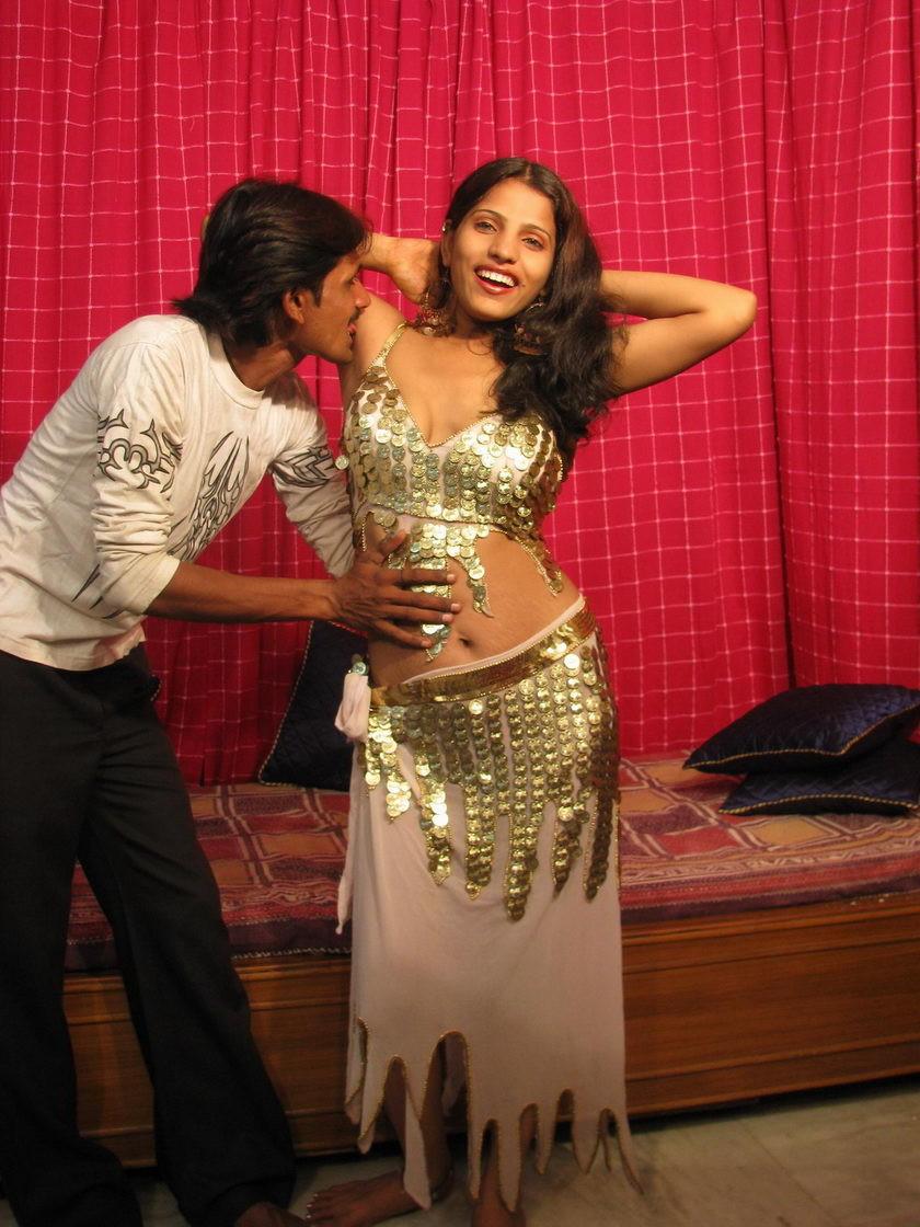 15P Indian babe gets banged