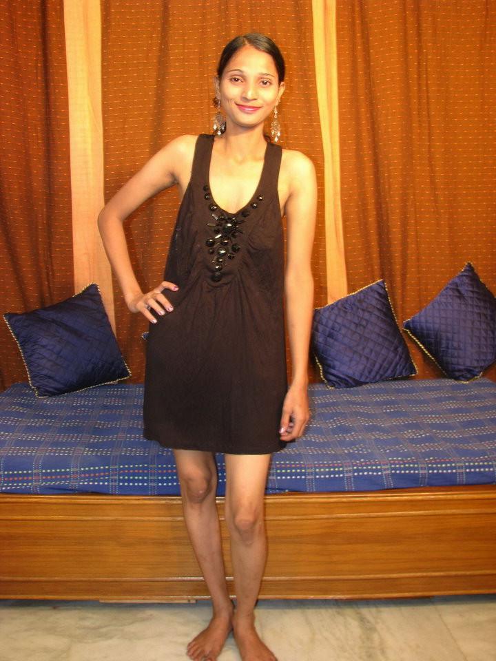 15P Real indian babe