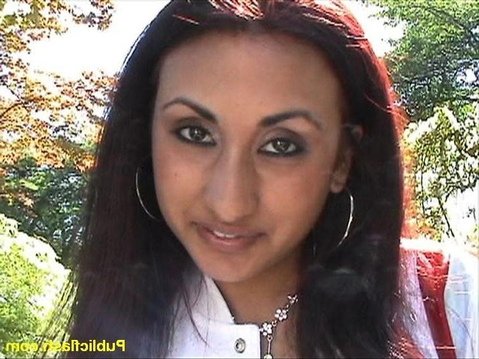 16P Ethnic Indian Chick Flashes Pierced Nipple Titties