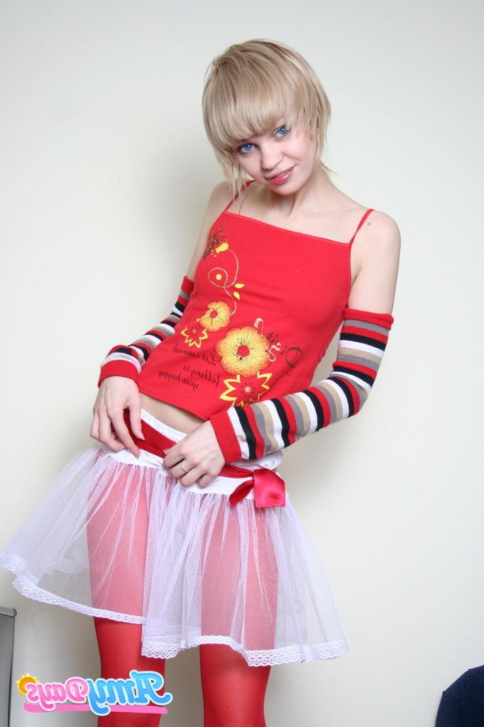 16P Skinny amateur blonde teen ballerina