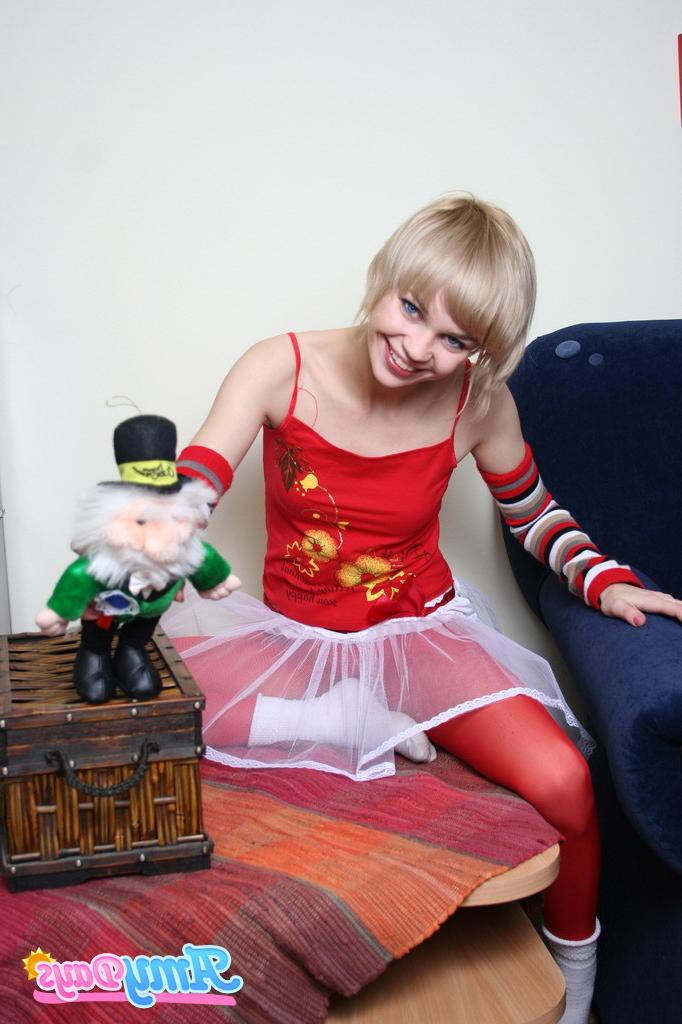 16P Skinny amateur blonde teen ballerina