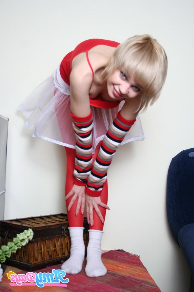 16P Skinny amateur blonde teen ballerina