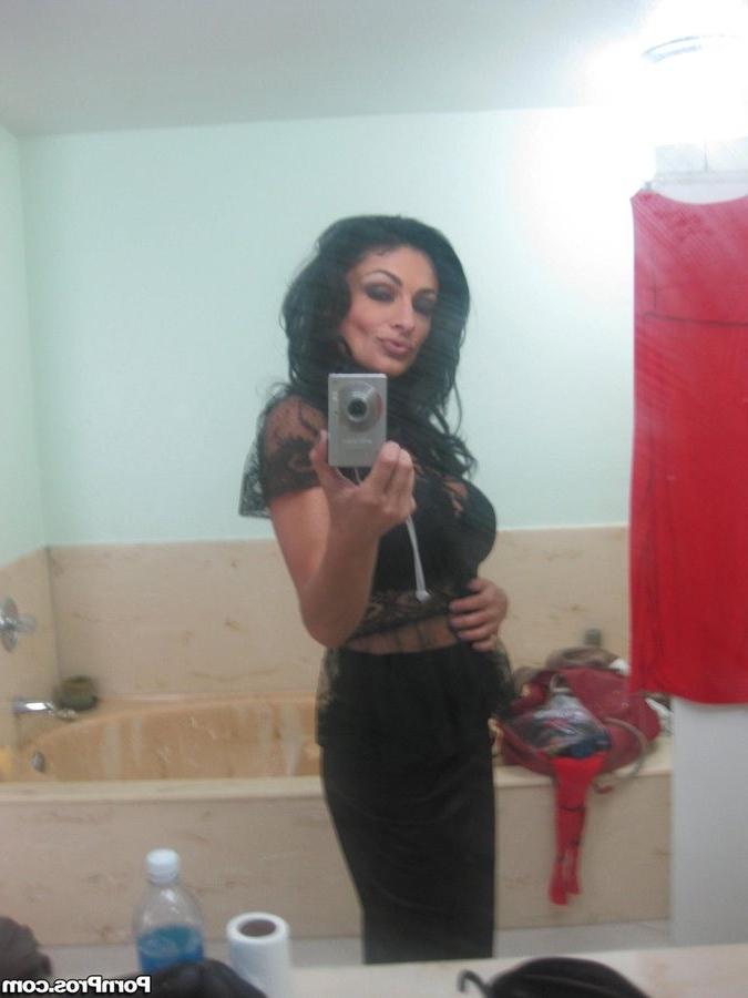 16P Busty milf Persia Pele fucks her black boyfriend