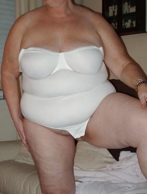 20P Mature-BBW-Ladies 102