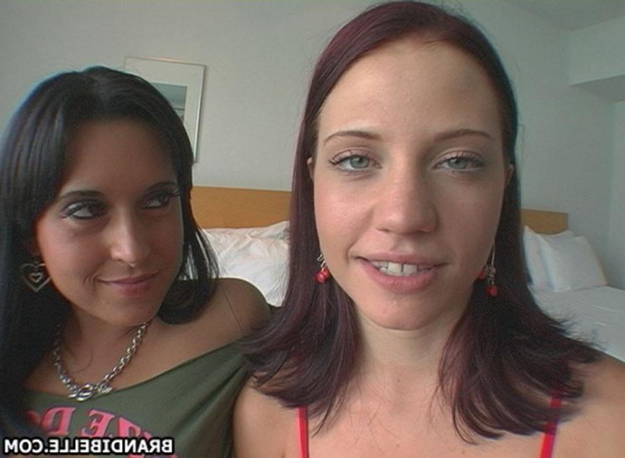 16P Brandi Belle gets her cunt licked by a girlfriend