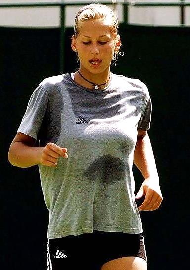 25P Beautiful Tennis Girls 6 by TROC