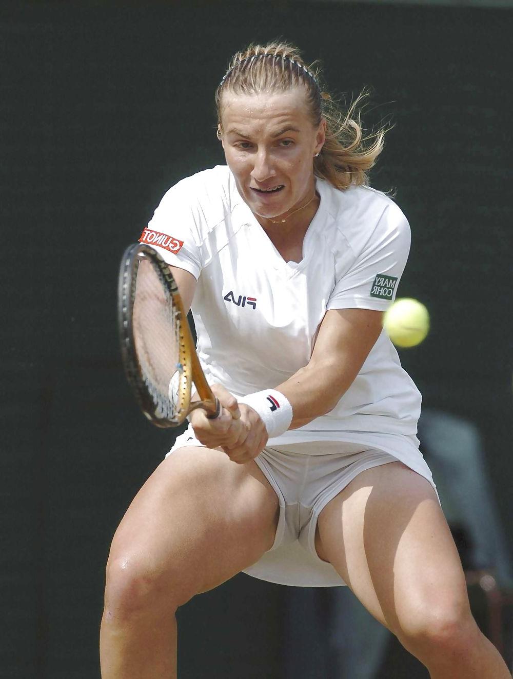 25P Beautiful Tennis Girls 6 by TROC
