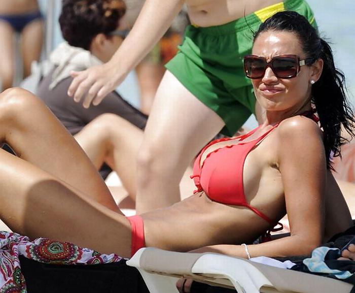 21P Nicolle Minetti hot italian babe
