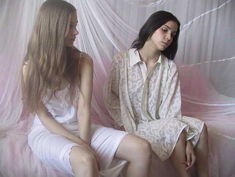 22P Innocent lesbians stroking their pinkness