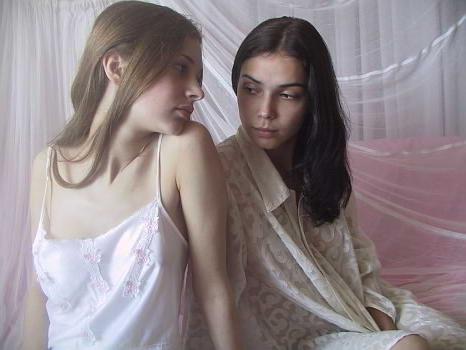 22P Innocent lesbians stroking their pinkness