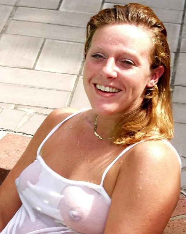 16P Mature lover spreading pussy hard and fingering