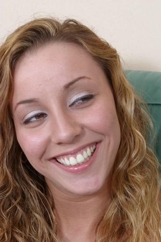 16P Mature single lover fingering her wet pussy hard