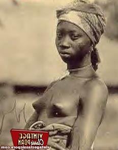 12P Sexual vintage pictures of several ethnic ladies