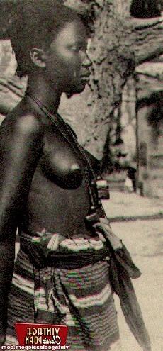 12P Sexual vintage pictures of several ethnic ladies