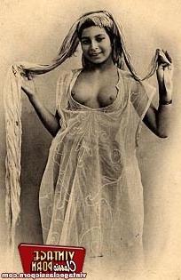 12P Ethnic vintage ladies showing their cute natural bodies