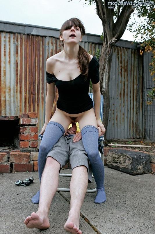 16P Anais bangs her boyfriend in the backyard