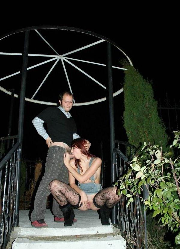 20P Petite amateur teen gets fuck on the public places