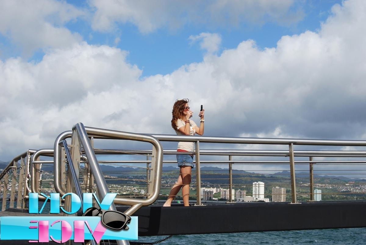 16P Candid vacation pics of teen