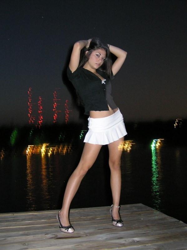 16P exotic gf in skirt