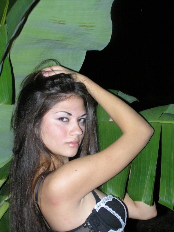 16P exotic gf in skirt