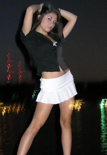 16P exotic gf in skirt