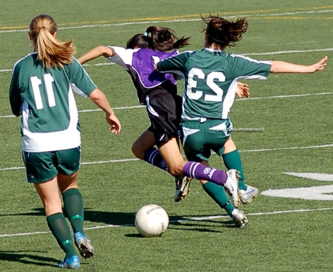 20P Teen girls playing soccer
