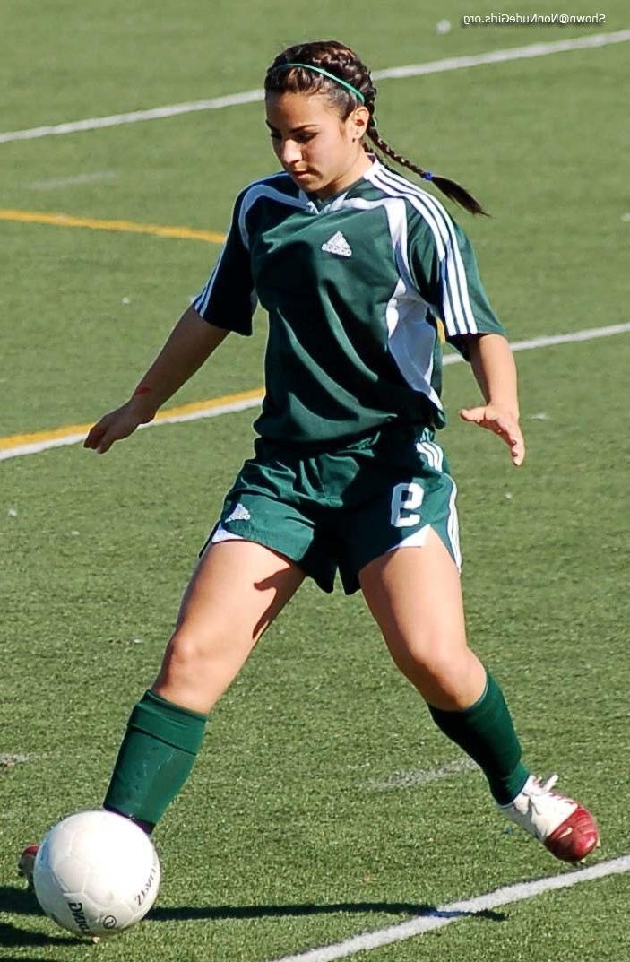 20P Teen girls playing soccer