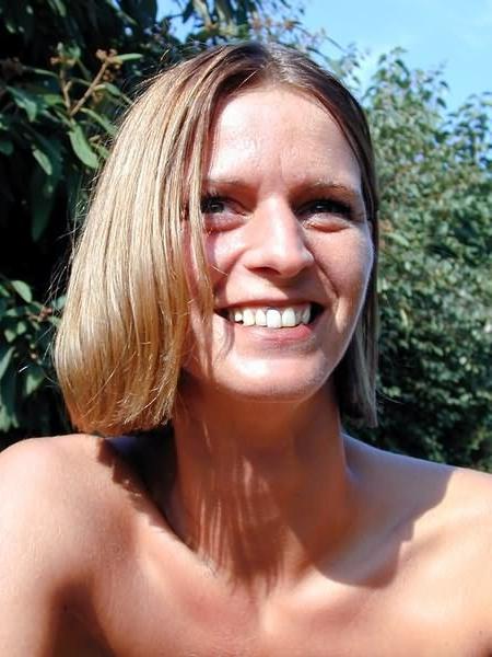20P Exhibitionist flashing