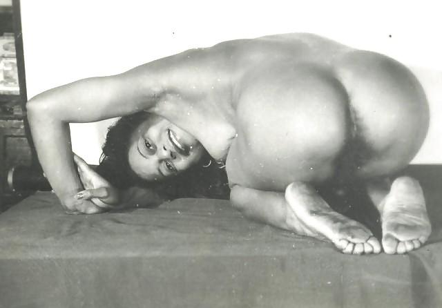 25P Vintage Tits & Pussy 6