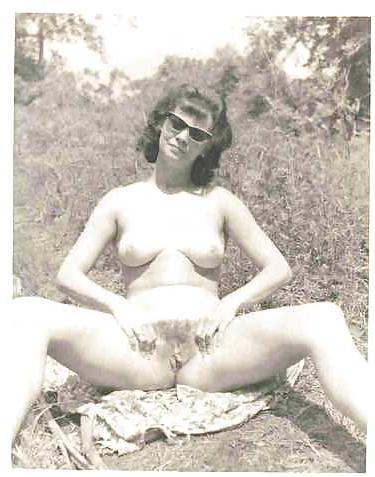 25P Vintage Tits & Pussy 7