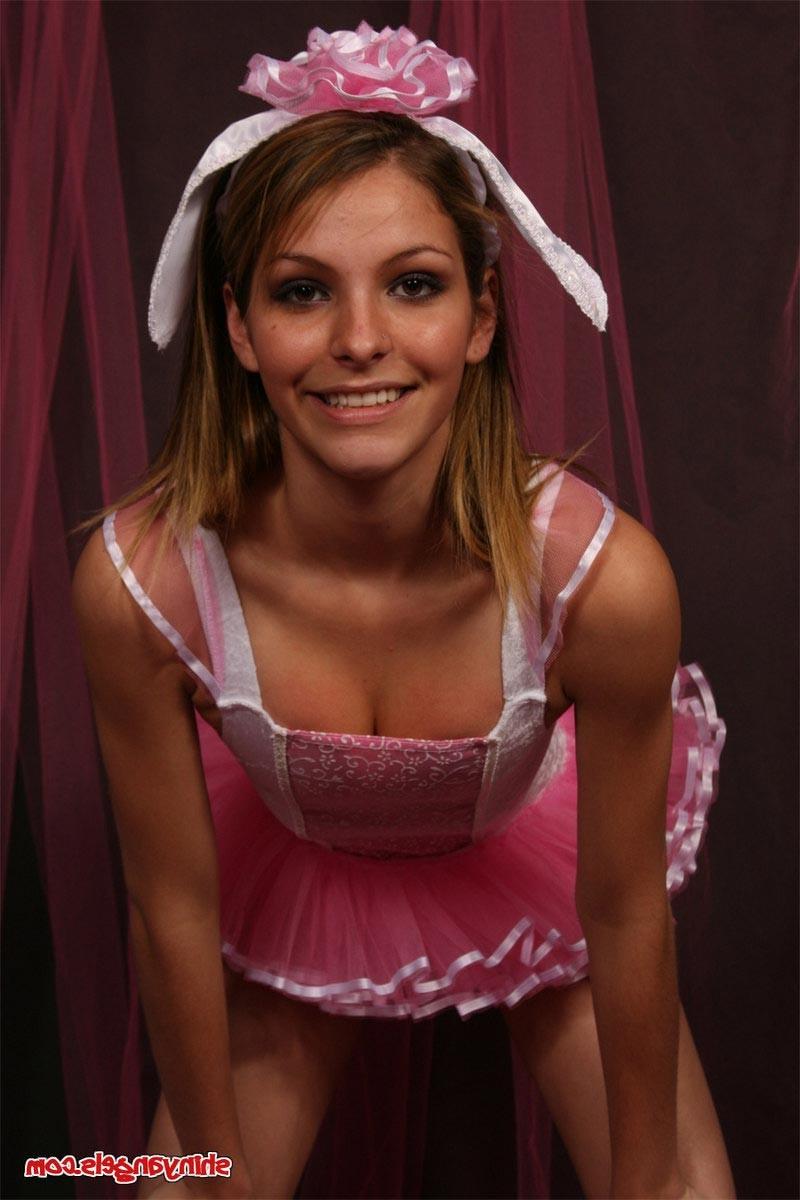 16P Teen ballerina