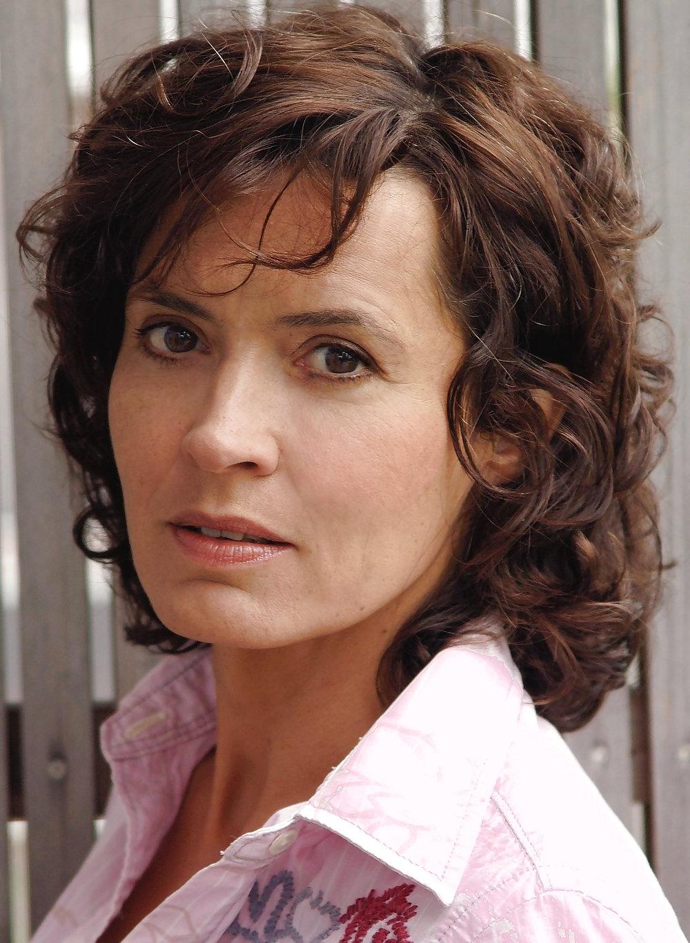 22P Various German Celebs - Part 4