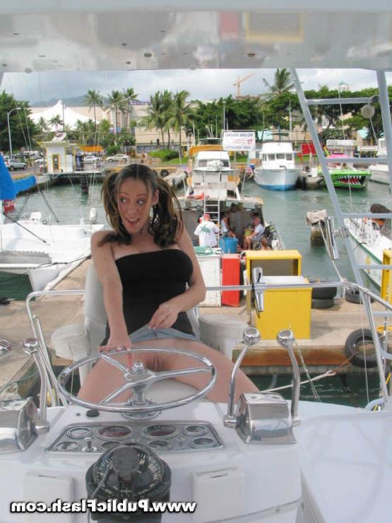 16P Shameless Exhibitionist Bares Big Tits on the Dock