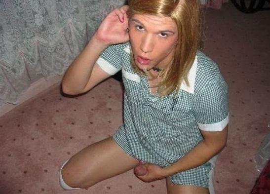 15P Real Tranny Gfs posing and showing big cocks