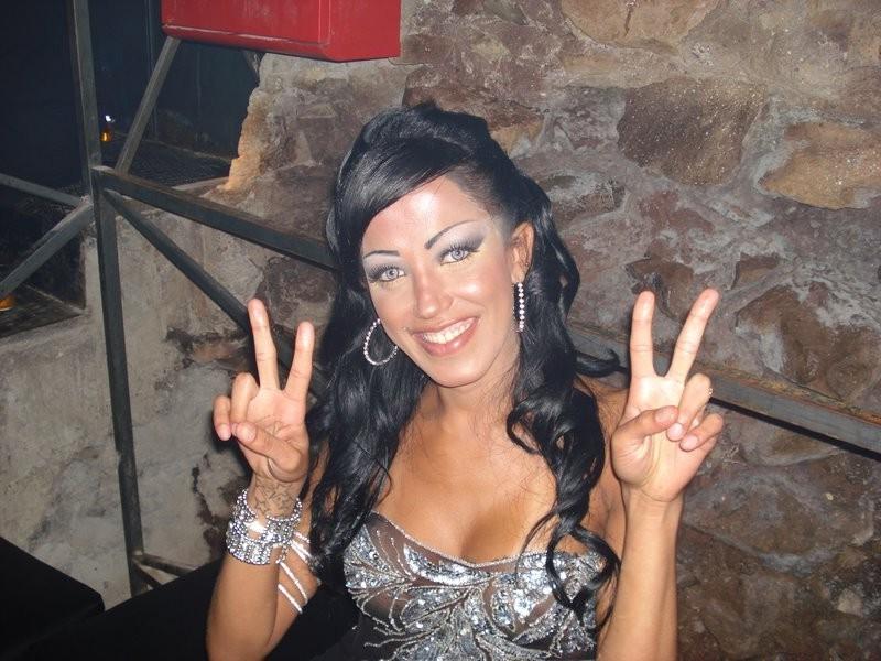 15P Real Tranny Gfs posing and showing big cocks