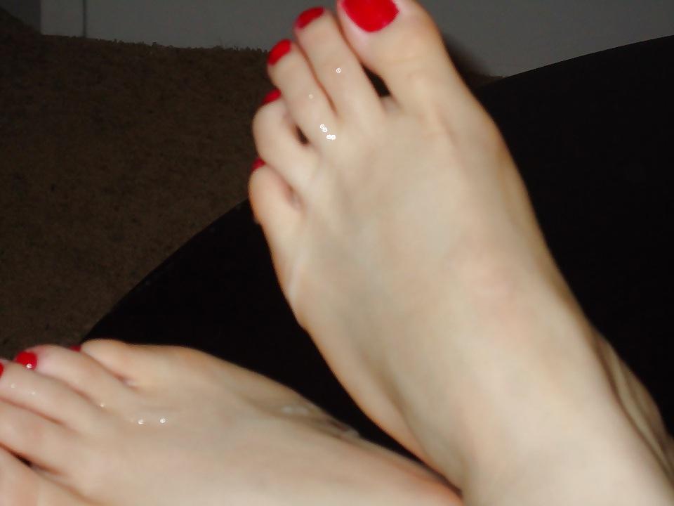 14P Red polish and cum