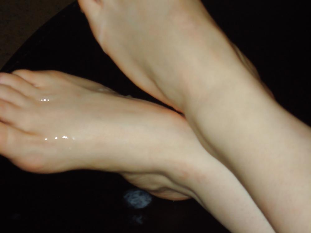 14P Red polish and cum