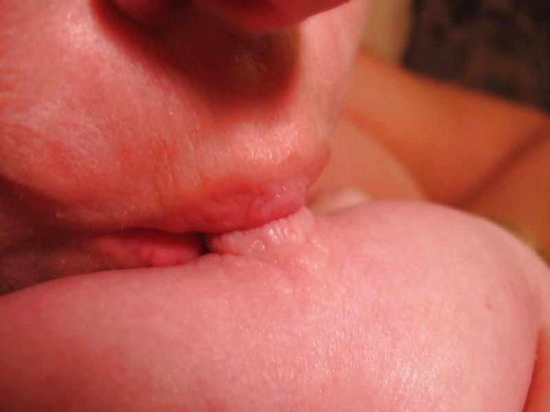 10P Kitty Licking and Sucking her nipples II