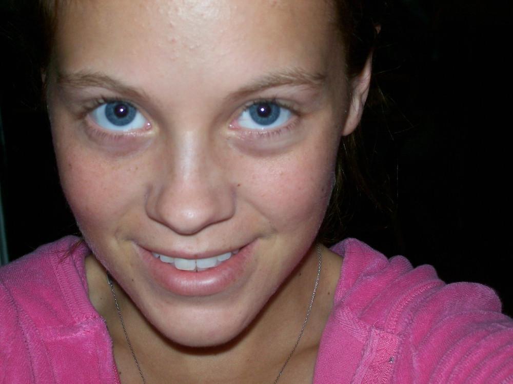 15P Young blonde hardly nailed by her boyfriend in the dorm room