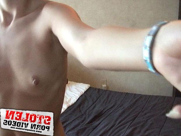 15P naive teen lets her boyfriend film them fucking