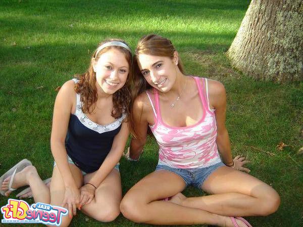 15P Cute teen girlfriends posing for pictures
