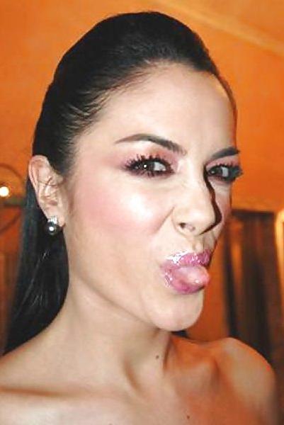 9P Mara Carfagna Italian Slut Brunette and Minister