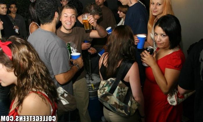 12P Horny student party