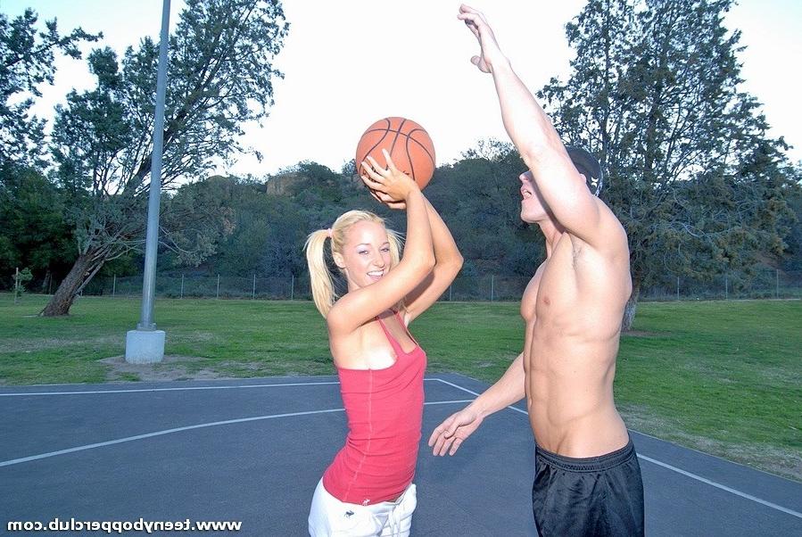 15P Blonde teeny bopper loves to play with hard balls