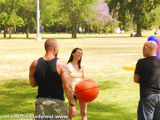 14P This small teeny bopper receives one massive pop shot from this stud