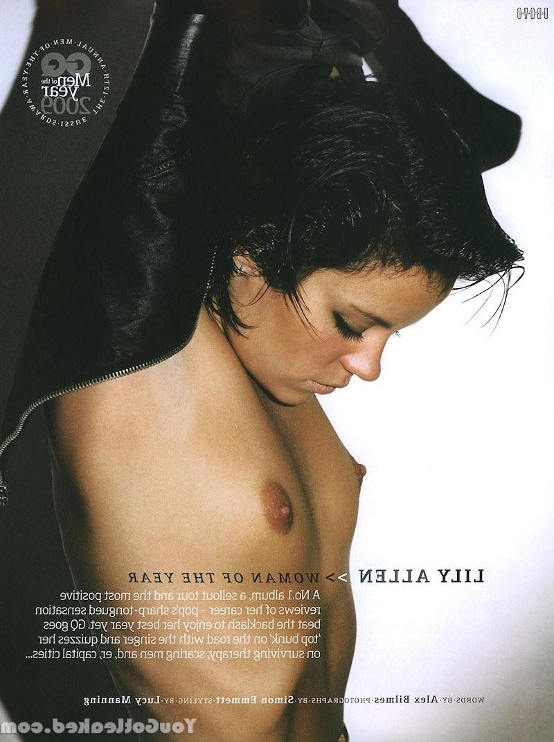 10P Lily Allen – Posing Topless
