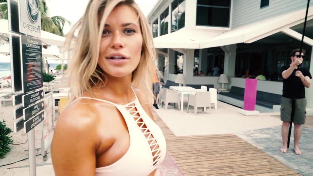 15P Samantha Hoopes Is Hella Tanned And Tasty