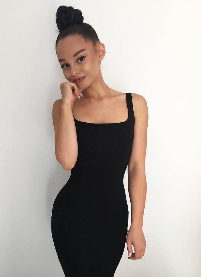 25P tiny polish teen ariana grande look-alike