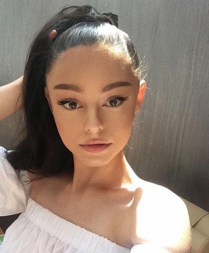 25P tiny polish teen ariana grande look-alike